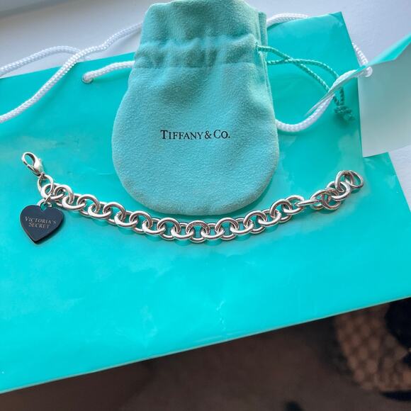 Rare 7” Tiffany & Co. Victoria’s Secret Black Heart Charm w/ Chain Link Bracelet - Picture 1 of 12